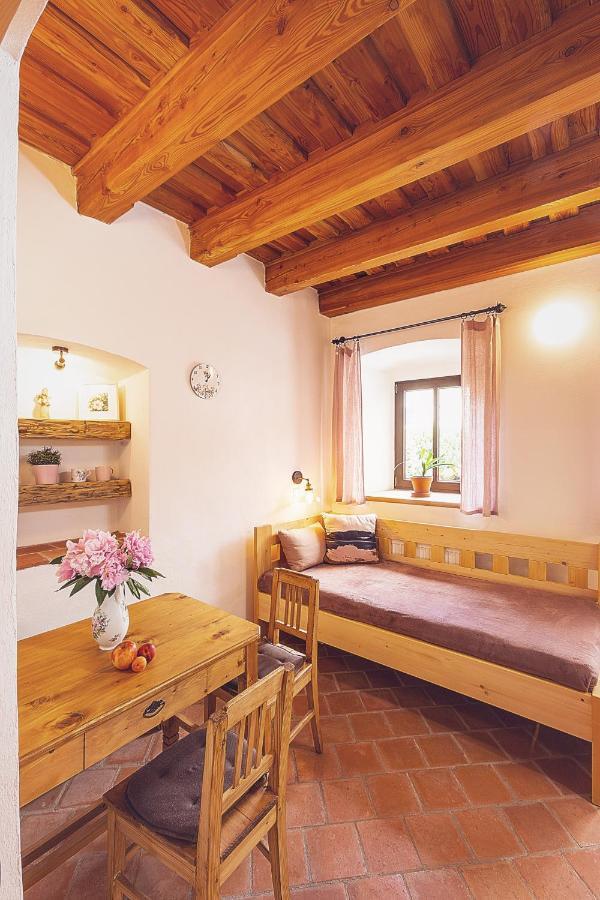 Appartement U Svatého Petra à Kájov Extérieur photo